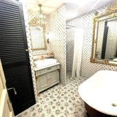 bathroom apart piano